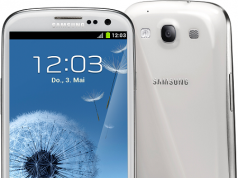 Samsung-Galaxy-S4 weiß stehend
